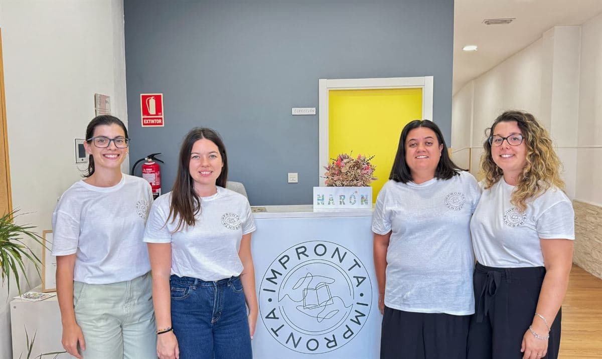 Equipo de profesionales de Centro Impronta en Narón